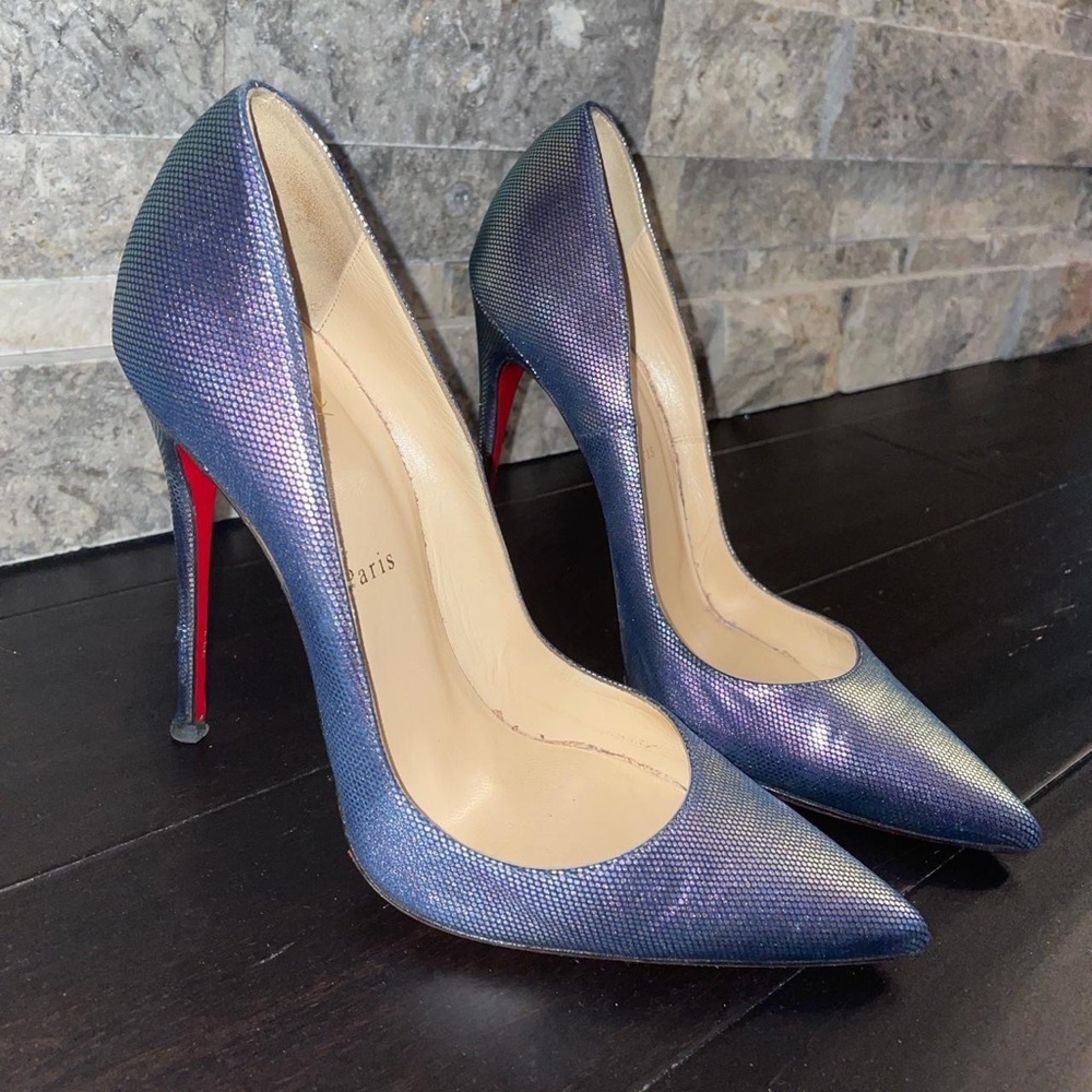 Christian Louboutin's So Kate Iridescent Purple Snakeskin's! 😍😍